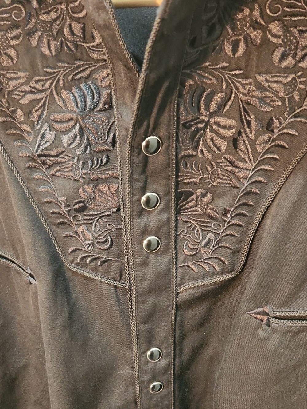 Scully Black Snap-Up Shirt with Floral Embroidery - Picture 6 of 8
